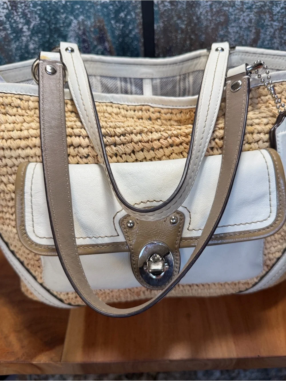 Coach 2012 Straw Raffia Turnlock Bag GUC